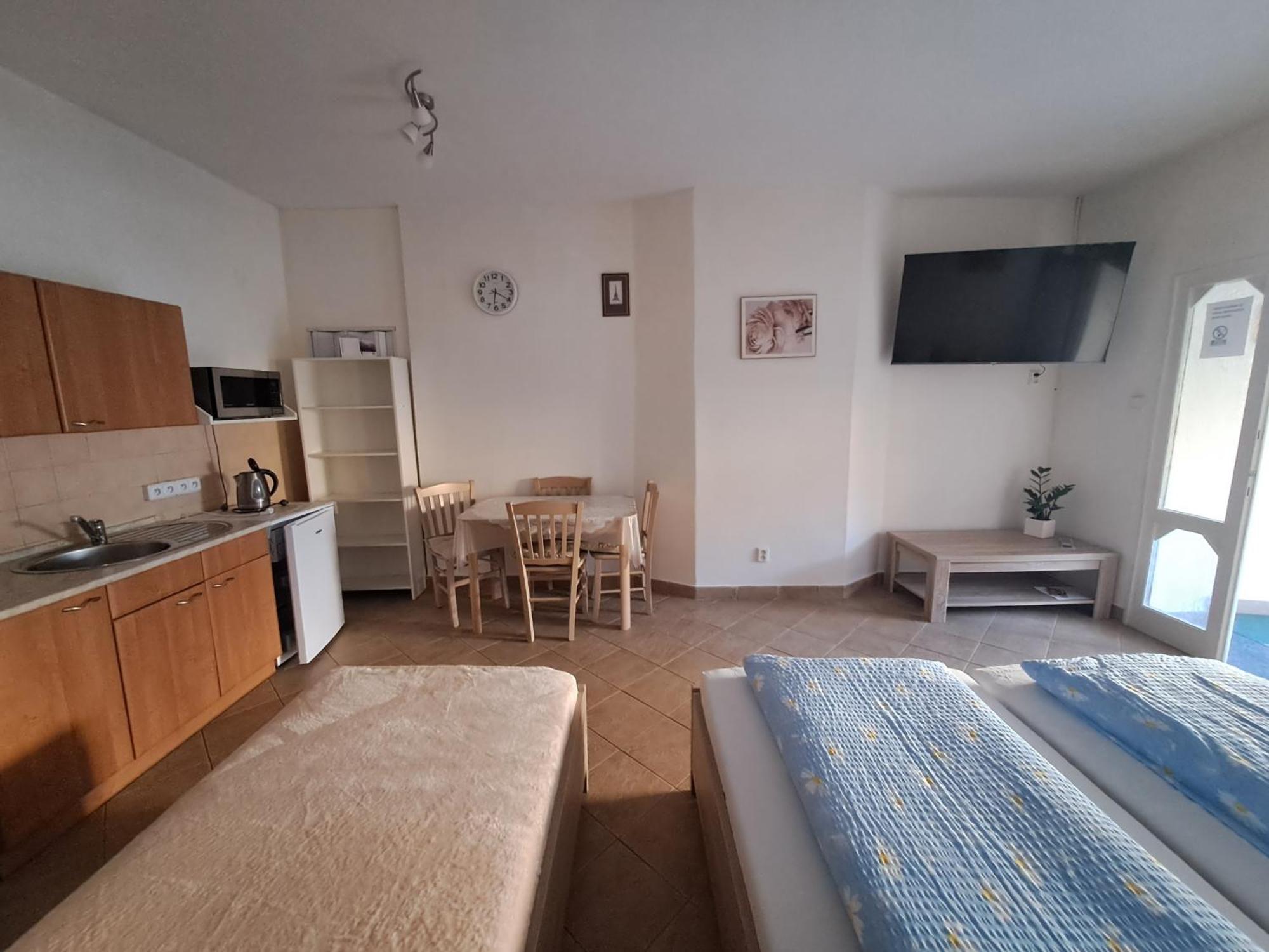 Apartament Pension Dana Karaskova Kutná Hora Zewnętrze zdjęcie