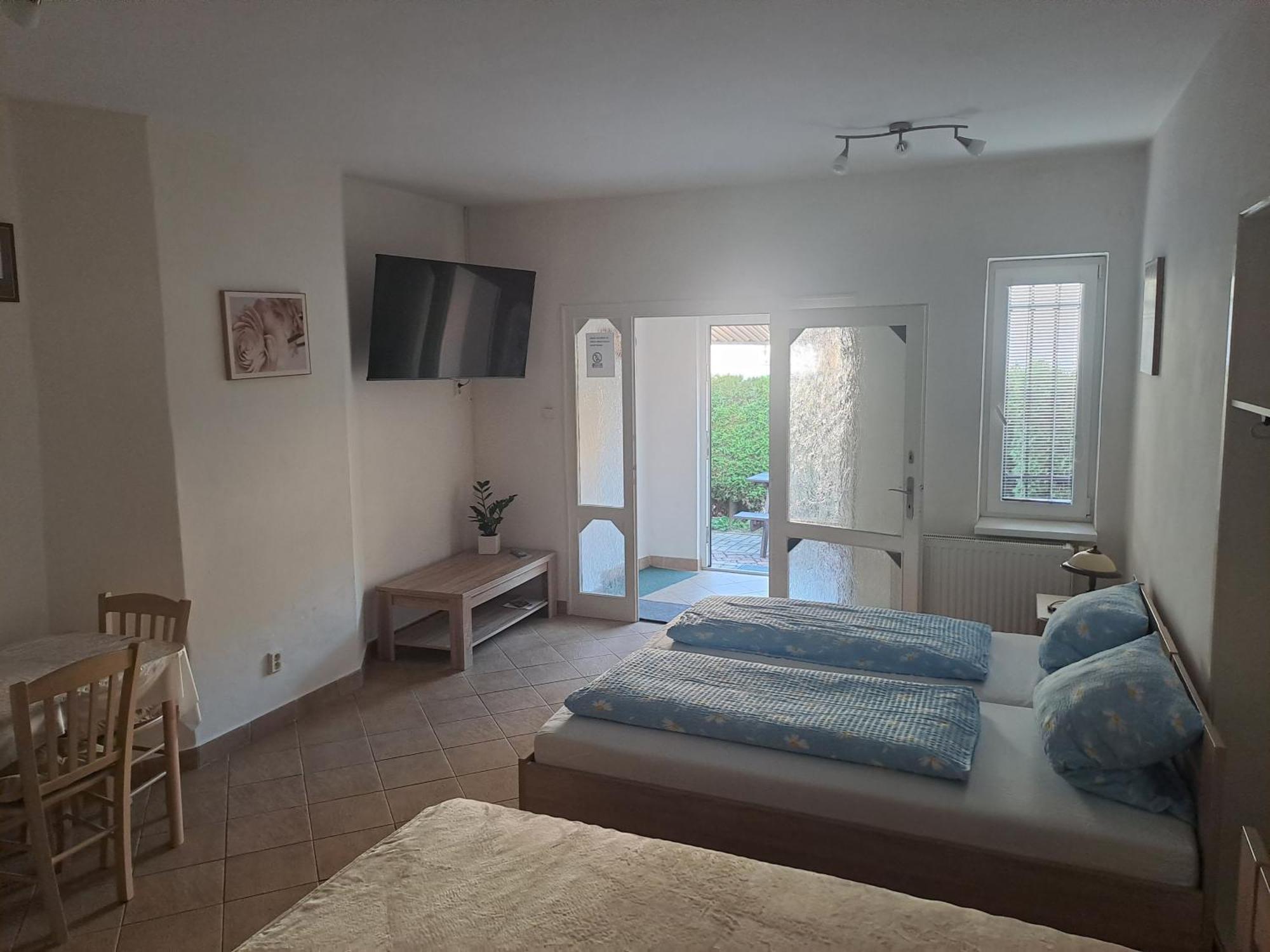 Apartament Pension Dana Karaskova Kutná Hora Zewnętrze zdjęcie