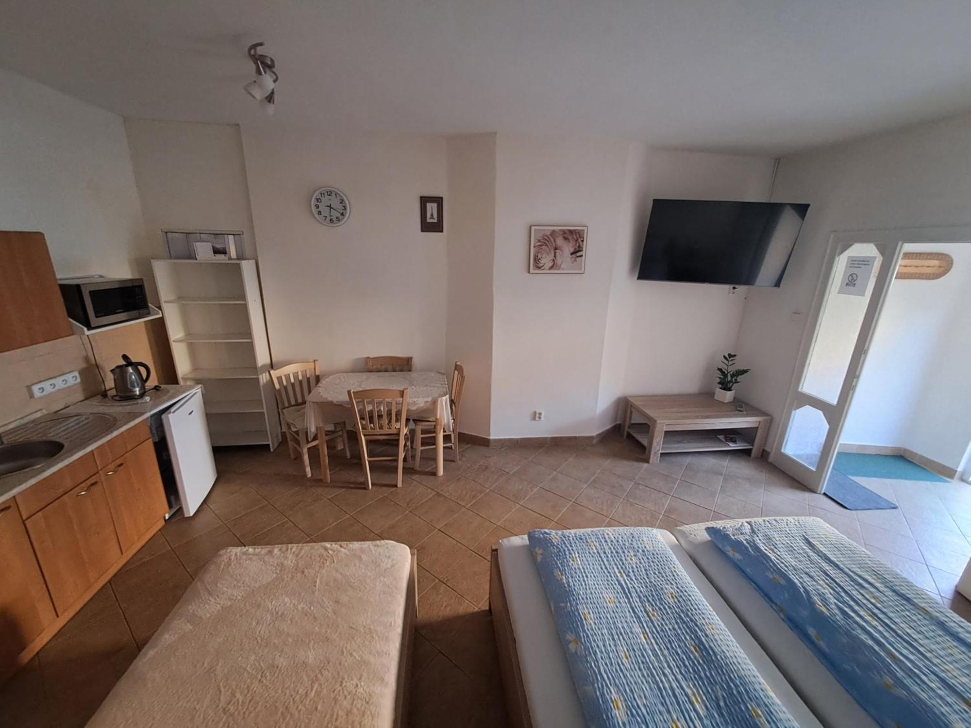 Apartament Pension Dana Karaskova Kutná Hora Zewnętrze zdjęcie
